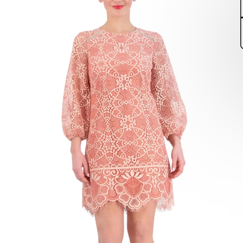 NWT Vince Camuto Lace Shift Dress Mini Women’s 4 Coral Puff-Sleeve Scalloped